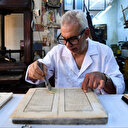 À la médina de Tunis, le dernier relieur cultive son art en résistant à l’air du temps