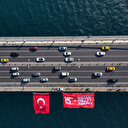 15 Temmuz Şehitler Köprüsü'ne şehitlerin anısına Türk bayrağı asıldı