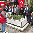 Şehit öğretmen Necmettin Yılmaz kabri başında anıldı