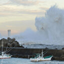 Çin'in güneyinde Talim Tayfunu nedeniyle yaklaşık 230 bin kişi tahliye edildi