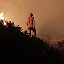 Çeşme kundakçısının alevler arasındaki görüntüleri ortaya çıktı