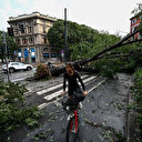 Milan frappé par des intempéries, la Sicile par des incendies