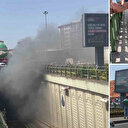 İstanbul'da İETT otobüsü alev alev yandı