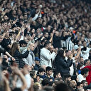 Beşiktaş taraftarı yönetime tepki gösterdi: İstifa sesleri yükseldi