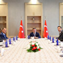 Cumhurbaşkanı Yardımcısı Cevdet Yılmaz: Deprem bölgesindeki önceliğimiz temel ihtiyaçlar