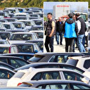 İkinci elde panik satışları başladı: Poşetleri çıkarılmamış araçlar geliyor