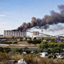 France: Un important incendie en cours au port de La Rochelle