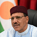 Niger: le régime militaire veut poursuivre le président déchu Bazoum pour "haute trahison"