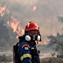 Incendie à Rhodes: la Grèce offre une semaine de vacances aux touristes affectés