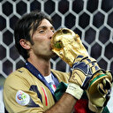 Buffon futbola veda etti