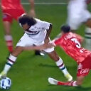 Marcelo rakibinin bacağını kırdı