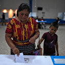Les Guatémaltèques élisent leur président après une campagne agitée