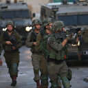 İşgalci İsrail güçleri işgal altındaki Batı Şeria'da 47 Filistinliyi gözaltına aldı