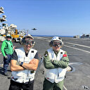 Le président de Baykar, Selçuk Bayraktar, à bord du porte-avions américain