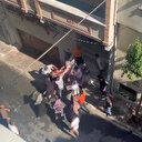 Ev sahibi ile kiracı tekme tokat birbirine girdi