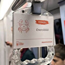 ABB'den metrolarda 'dev' hizmet: Tutacaklara burç yorumları eklendi