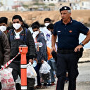 Italie: au moins 30 migrants portés disparus après le chavirement de deux bateaux
