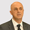 Ümit Özlale kimdir?