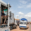 "Aidez-nous à ouvrir la frontière", implorent les transporteurs bloqués sur la route du Niger