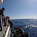 Lastik botla ölüme yolculuk: Çanakkale açıklarında 92 düzensiz göçmen yakalandı