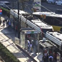 Beyoğlu'nda İETT otobüsü tramvaya çarptı