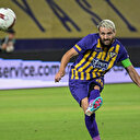 Caner Erkin taç çizgisinden attı