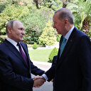 Putin Soçi'de Erdoğan'ı kapıda karşıladı