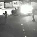 Ekvador'da silahlı kişilerin atmayı unuttuğu el bombası kaçtıkları araçta patladı
