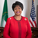 L'ambassadrice Arikana Chihombori-Quao critique sévèrement la politique française en Afrique