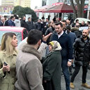 CHP’li Büyükçekmece Belediye Başkan Yardımcısı Hasan Akkuş yaşlı kadının önce boğazını sıktı sonra küfür etti: “Sana ne ulan or...!”