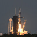 La capsule Dragon de SpaceX s'arrime avec succès à la Station spatiale internationale