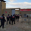 Gaziantep'te 'Kalkan' operasyonu: 47 kaçak göçmen organizatörü yakalandı