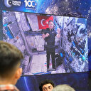 Türkiye'nin ilk astronotu Alper Gezeravcı çocukların ilginç sorularını yanıtladı: Orada uzaylı var mı?
