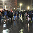 İstanbul'da sağanak: Valilik uyarıda bulunmuştu, trafikte yoğunluk oluştu