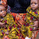 Au Nigéria, la "capitale mondiale des jumeaux" voit double