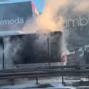 Avcılar'da metrobüs yangını