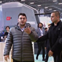 SAHA EXPO’da TUSAŞ standına gelen Ekrem İmamoğlu’na vatandaştan tepki: Katilleri makamda ağırlayıp buraya şova geliyorsunuz