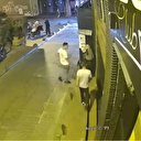 Beyoğlu'nda önünü kestikleri genç kızı taciz eden iki şahıs tutuklandı
