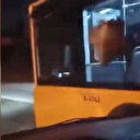 İETT şoförü durmadı defalarca çarptı: Tehlikeli kovalamaca saniye saniye kaydedildi