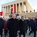 Cumhurbaşkanı Erdoğan Anıtkabir Özel Defteri'ni imzaladı: Türkiye Yüzyılı vizyonu ile kutlu yolculuğumuzu sürdürüyoruz