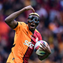 Galatasaray taraftarını üzen açıklama! Ünlü yorumcudan Osimhen iddiası