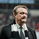 Hasan Arat başkanlığı bıraktı