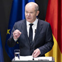 Scholz encourage à investir en Ukraine, "futur membre de l'UE"