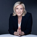 Marine Le Pen dit se "préparer à une présidentielle anticipée" en cas de démission de Macron