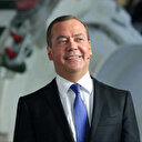 Londres condamne les menaces de Medvedev contre le journal The Times