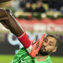 Wilfried Singo présente ses excuses à Gianluigi Donnarumma