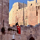 Tarih tekerrür etti: Halep Kalesi'nde Türk bayrağı dalgalandı