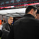 Trabzonspor - Bodrum FK maçı öncesi tatsız görüntü: Elini sıkmadı