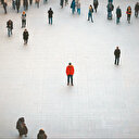 Seni anlayan yoksa kalabalıkta yalnızsın
