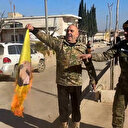 SMO askerleri Tel Rıfat'ta Öcalan paçavralarını ateşe verdi